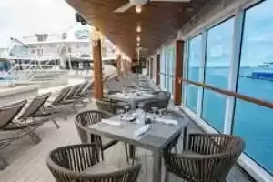 The Patio e Swirl & Top
