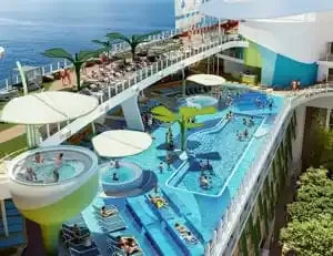 PISCINA ROYAL BAY