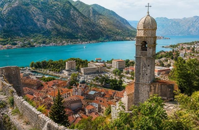 Em Kotor