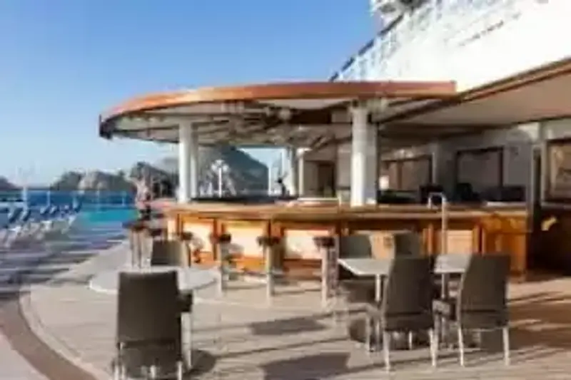 Bar Tradewinds