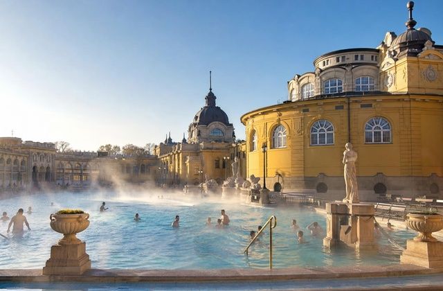 Termas de Széchenyi