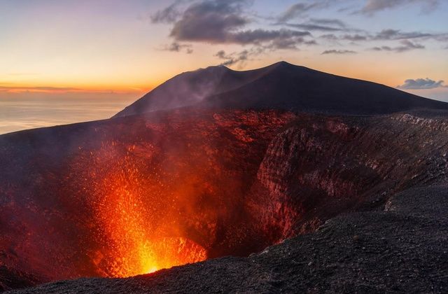No vulcão Yasur
