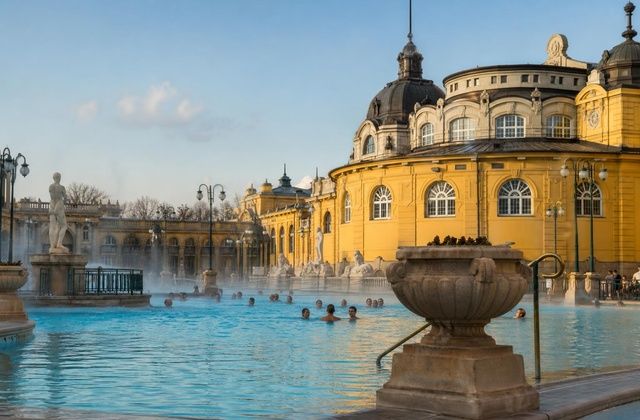 Termas de Széchenyi