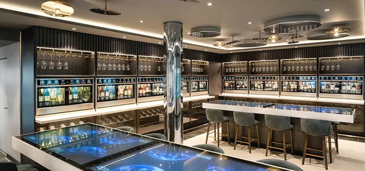 3- HELIOS WINE MAKER <br> BAR DE VINHOS INTERATIVO E HIGH TECH