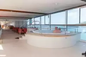 Banheira de hidromassagem