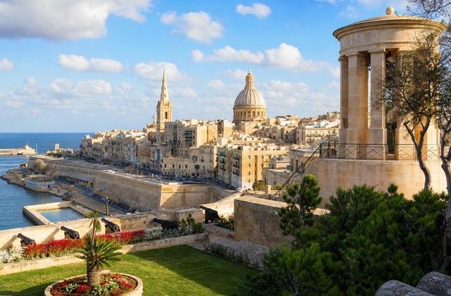 Em Valletta