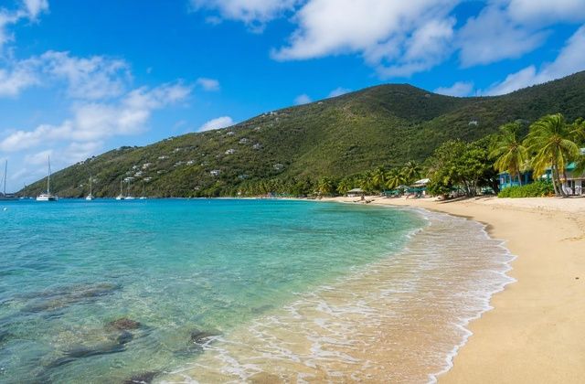Em Tortola