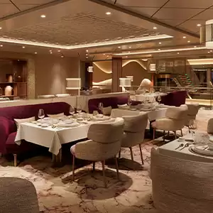 A quem se destina a empresa Aroya Cruises