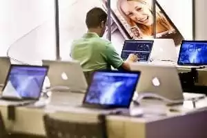 Celebrity internet club