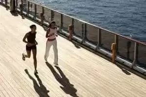 Pista de corrida e patinagem ao ar livre