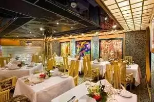 5 restaurantes sando 2 pagos e com reserva (Restaurante Club e Restaurante Samsara)