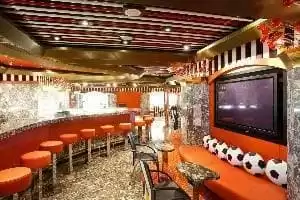 12 Bares e 5 restaurantes 