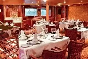 Restaurante Club Blue Moon