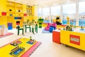 Espaço infantil LEGO