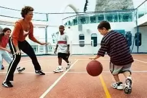 Gymnase de dernière génération, cours de yoga et de tai-chi, entre autres.