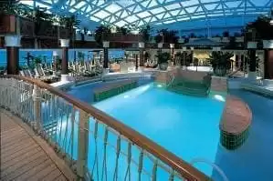 Piscine pour enfants Adventure Beach avec toboggan