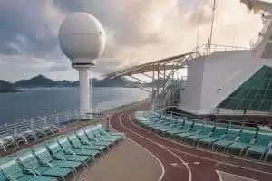 Gymnase de dernière génération, cours de yoga et de tai-chi, entre autres.