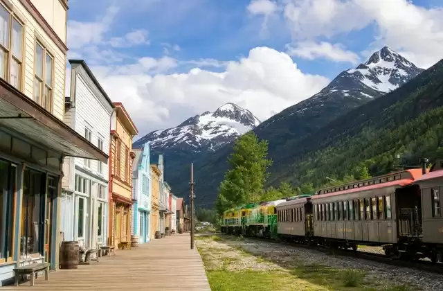 Em Skagway