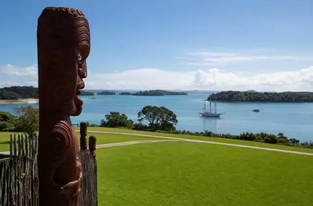 Em Waitangi