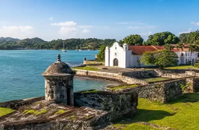 Em Portobelo