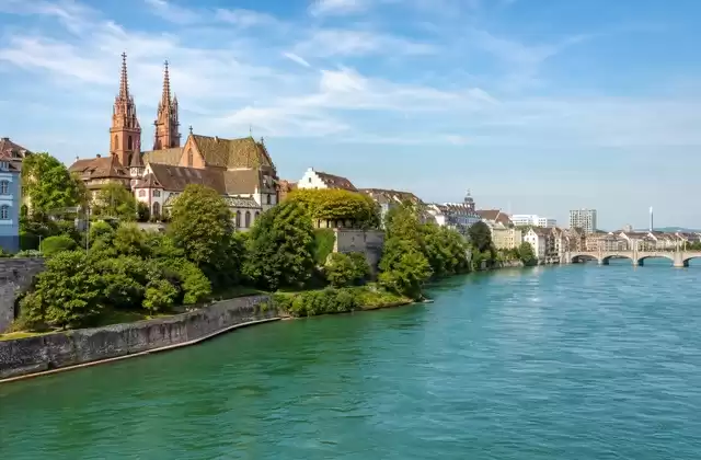 Basileia e o seu estilo de vida junto ao Reno