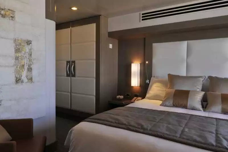 Owner's Suite Convés 6