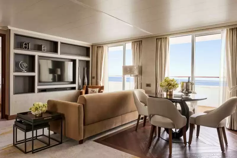 Suite Penthouse Crystal Júnior (proa)
